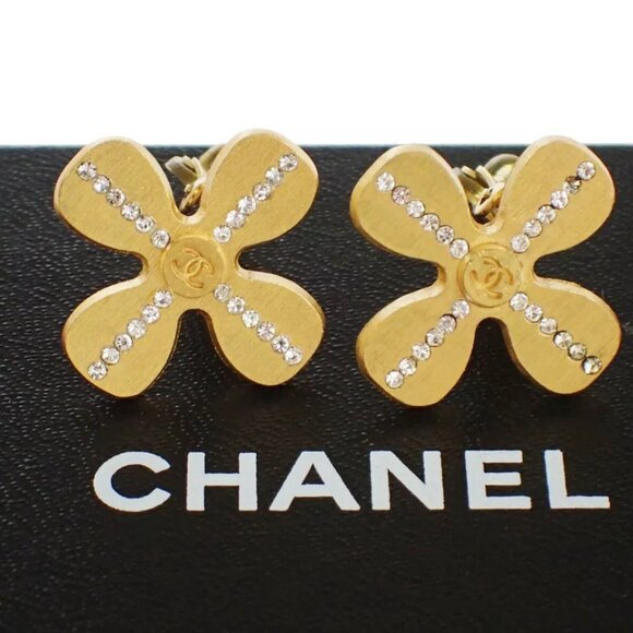 CHANEL CC Logo Rhinestone Earrings 01C Clip-On Gold Vintage Accessory 86FA446